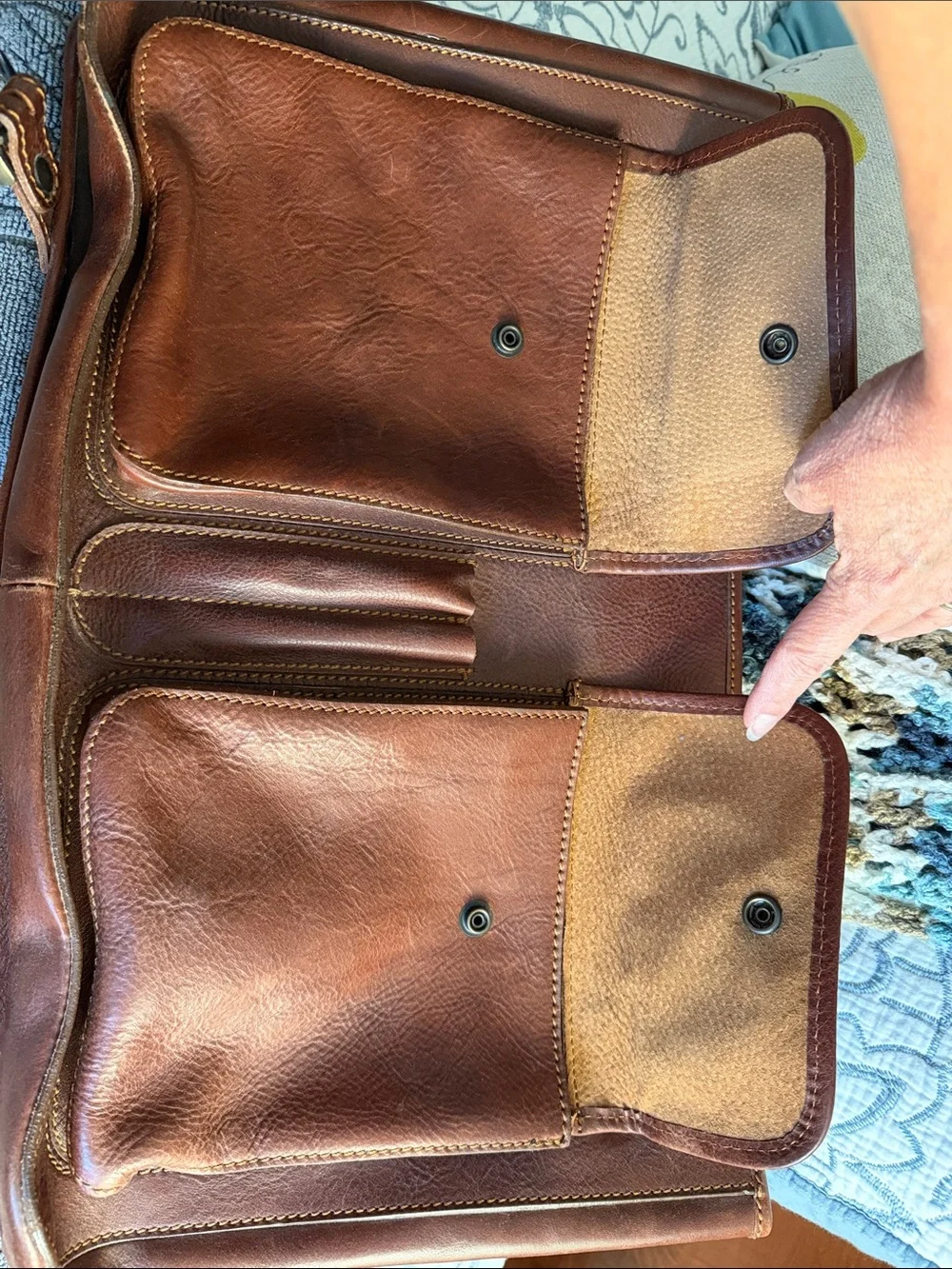 PREOWNED PRELOVED FLOTO Piazza Leather Messenger Bag - BROWN